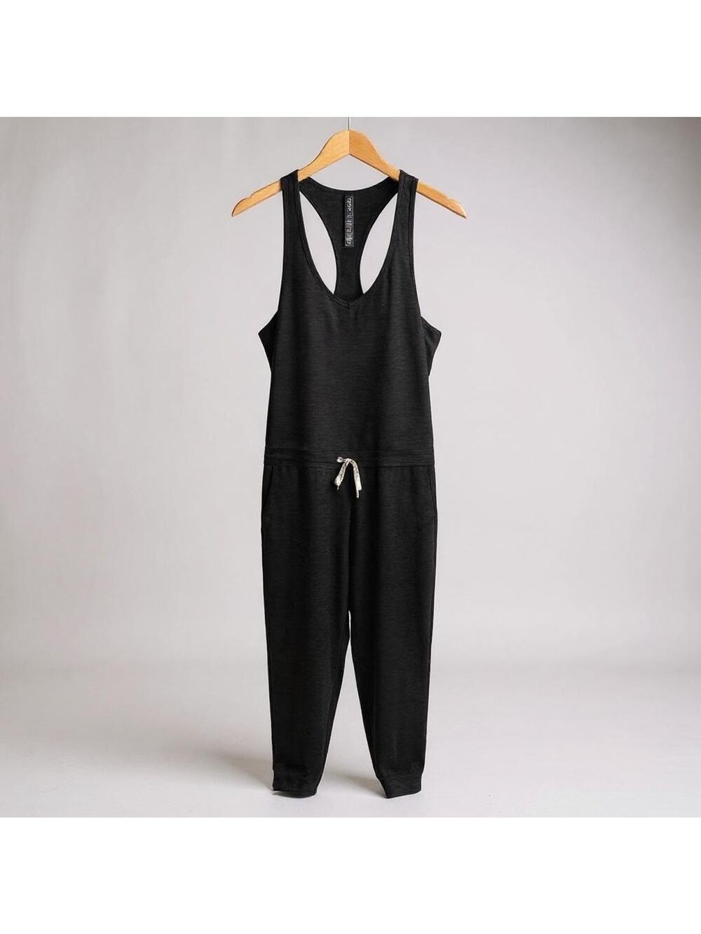 Vuori Lux Jumpsuit Stone Gray Performance Knit - Size Medium (Style VW426)